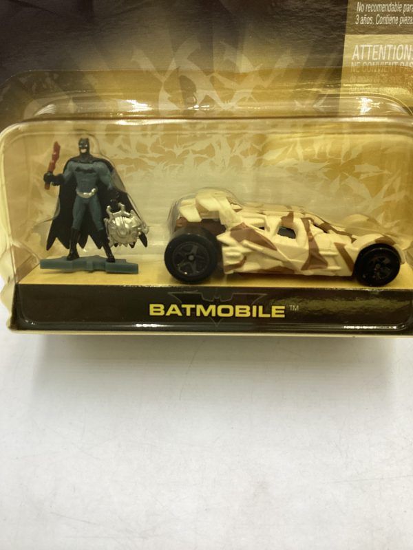 2005 Hot Wheels Batman Begins Camo Batmobile Fashion