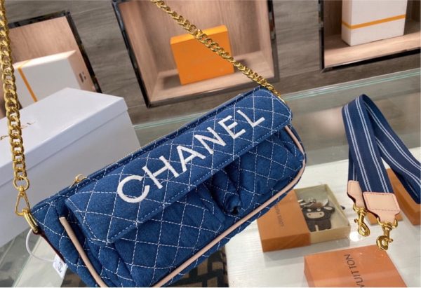 Blue denim Chanel woman handbag Sale