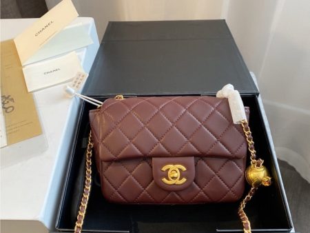 Burgundy Chanel woman handbag Online