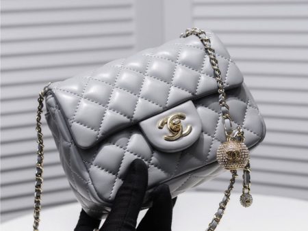 Chanel woman crossbody shoulder handbag Sale