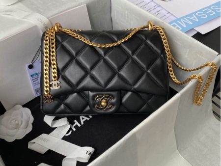 Black gold Chanel woman handbag For Cheap