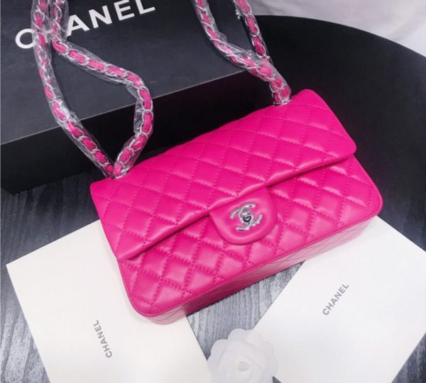 Chanel leather handbag on Sale