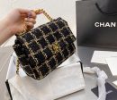 Black gold woman shoulder Chanel  handbag Discount