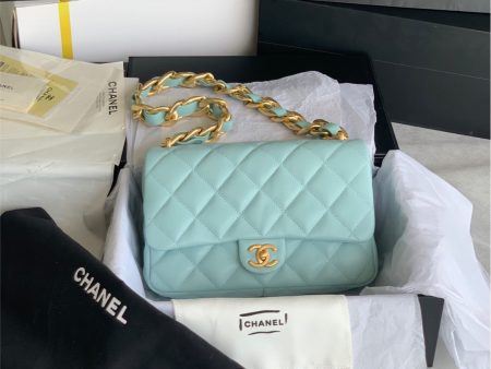 Chanel new woman handbag Supply