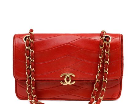 Chanel Vintage Red Leather Scallop Quilted Flap Bag Online now