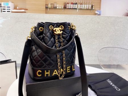 Black Chanel woman handbag For Cheap