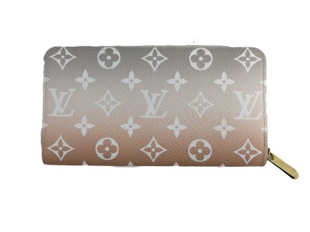 LOUIS VUITTON - Gradient Zippy Wallet - Gray   White Orange Zip Around Fashion